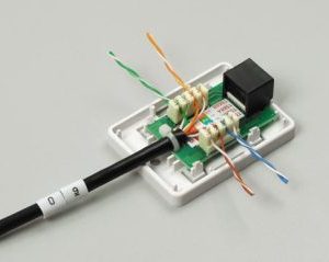 Установка компьютерной розетки RJ45 в Ульяновске